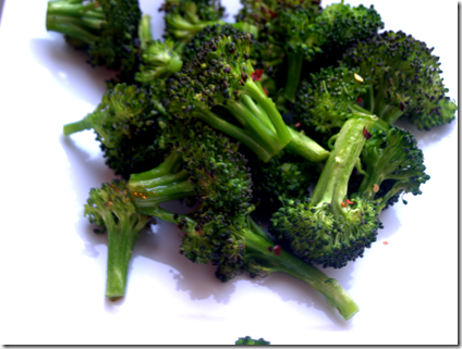 roasted broccoli with crushed red pepper 