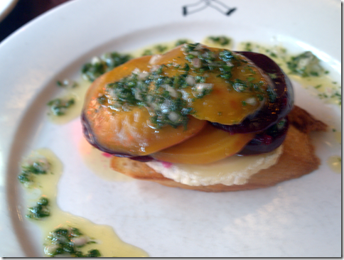 Les Zygomates Beet Salad with Goat Cheese