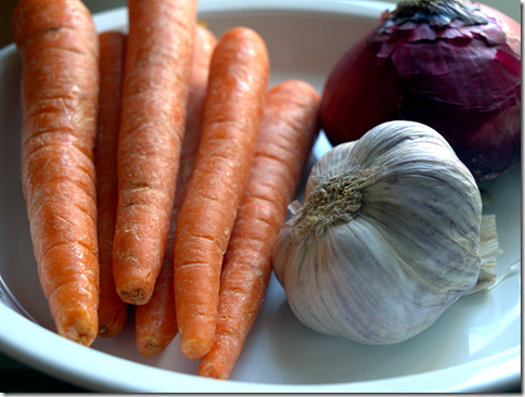 carrots, garlic, onion 