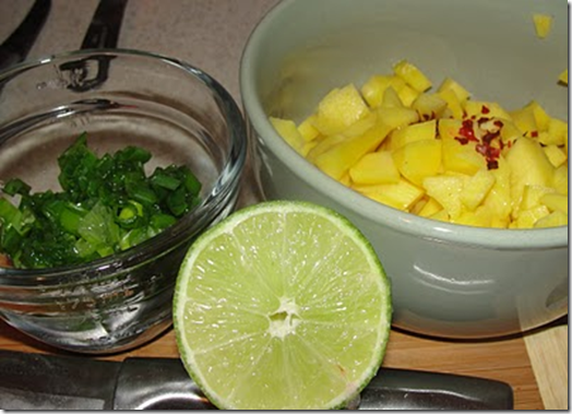 mango salsa ingredients