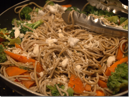 soba noodles with vegetables