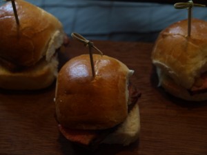 Mooo. . . beef sirloin sliders