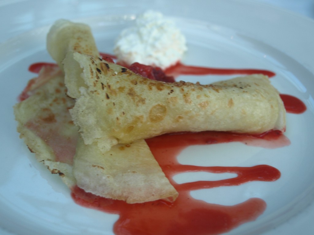 strawberry crepes